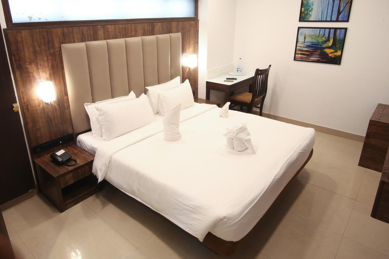 Golden Chariot The Boutique Hotel Bombay Extérieur photo
